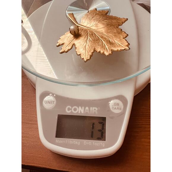 Vintage Sarah Coventry Gold Leaf Brooch Faux Pearl Maple Pin 2.5” Signed - Picture 8 of 8